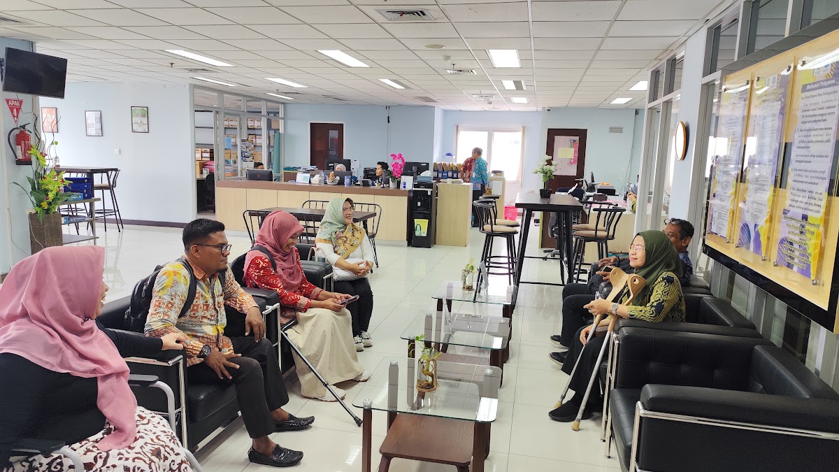 Pengurus PPDI Kaltim bersama Yayasan SIGAB beraudiensi dengan jajaran pejabat Organisasi Perangkat Daerah